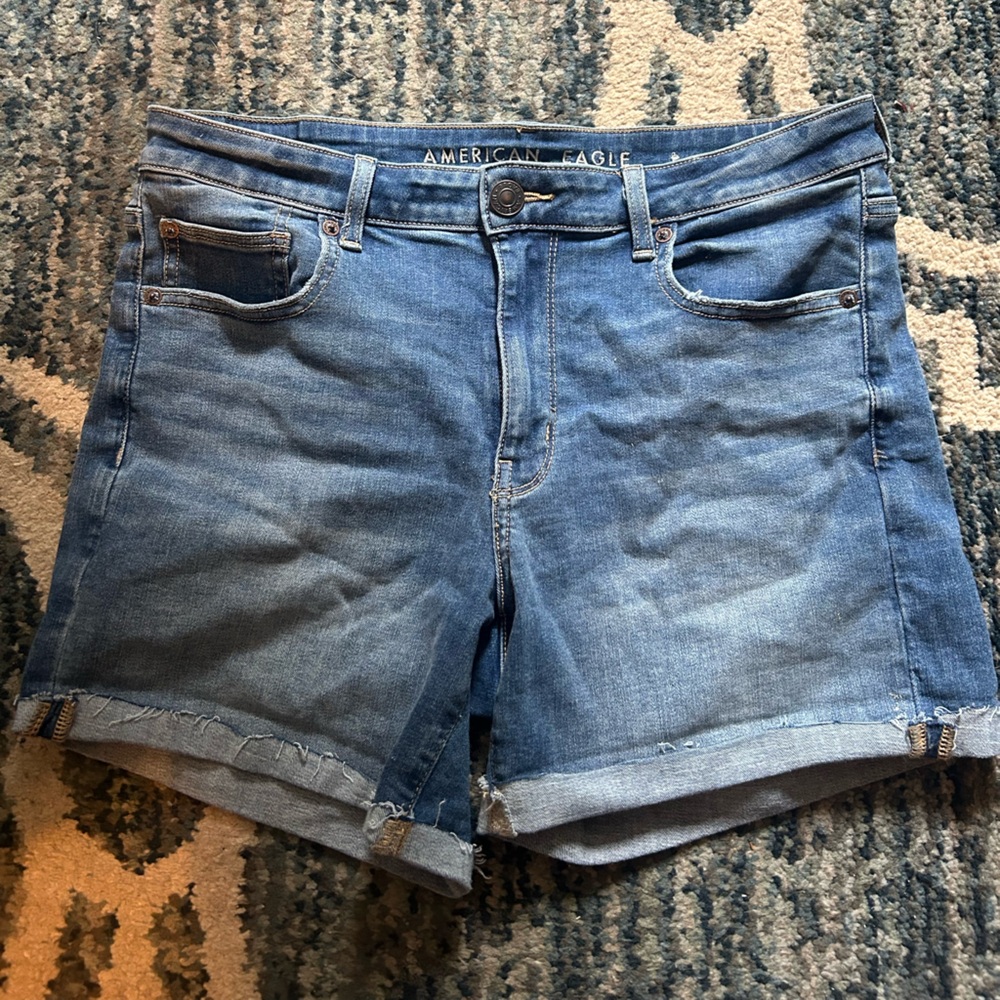 American Eagle size 12 midi Denim Jeans